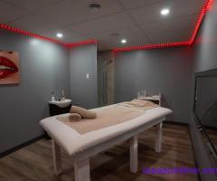 On embauche: hôtesse, bien rémunérée cash - Spa Zéphyr